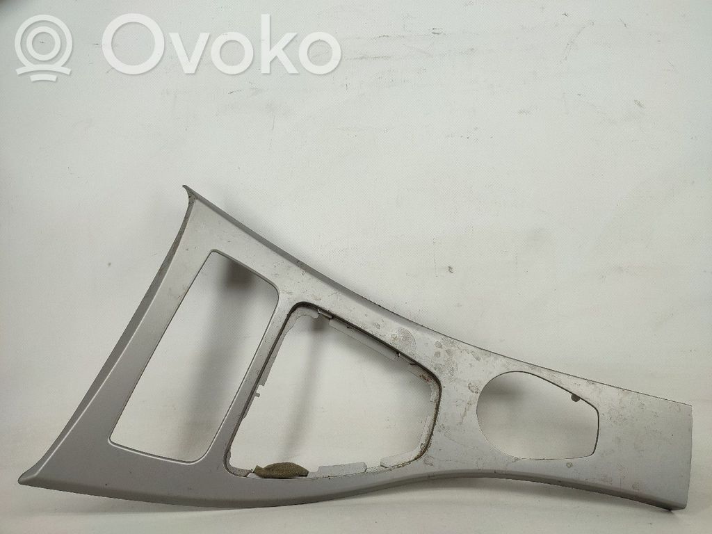 BMW 3 E90 E91 Cadre, panneau d'unité radio / GPS 