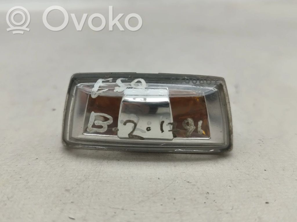 Opel Corsa D Blinker vorne Stoßstange 