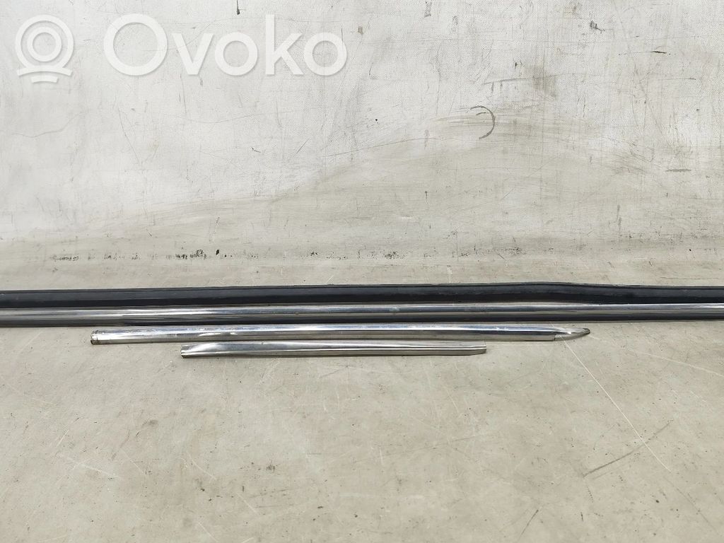 Toyota Celica A40 A50 Mască ușă față (turnată) 