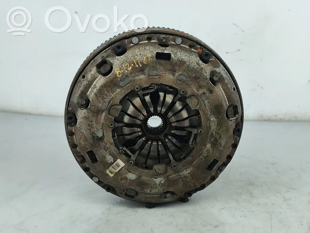 Kytkinsarja   8V417550AA