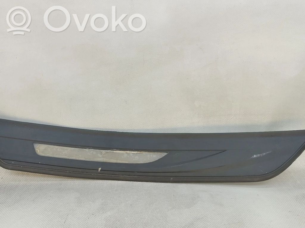 BMW 5 F10 F11 Capac prag spate 