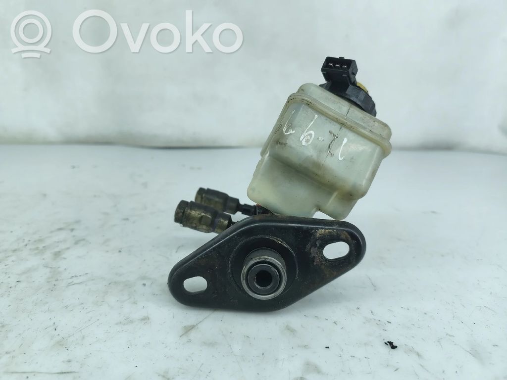 Ford Fiesta Cilindro del sistema frenante 