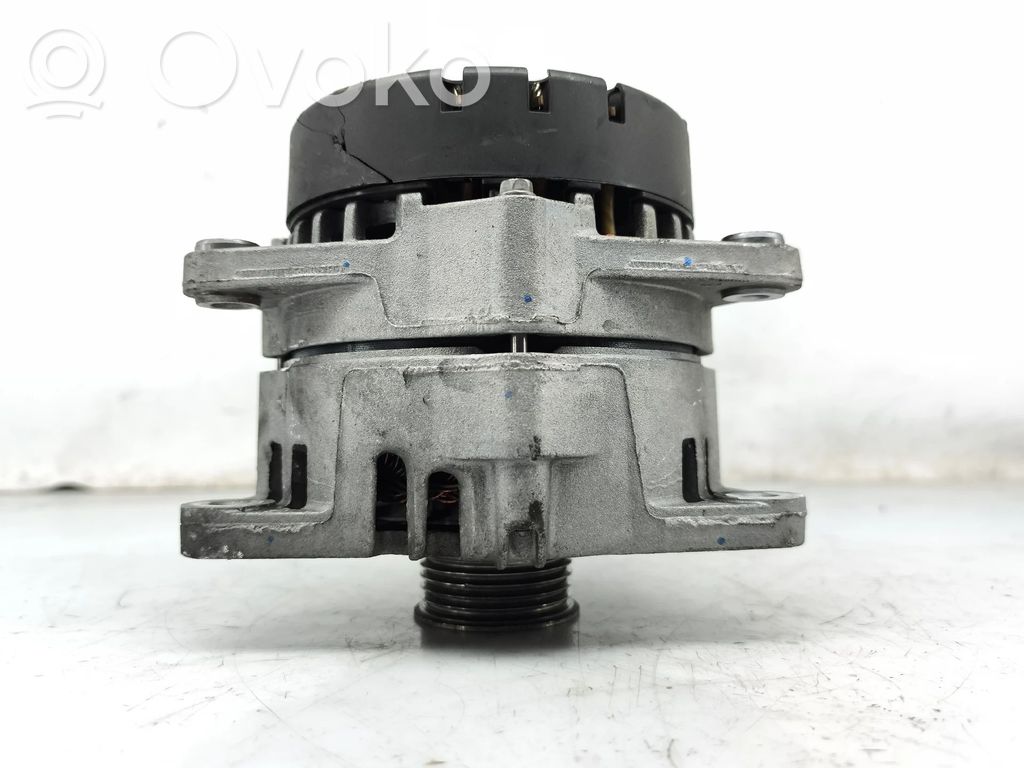 Mercedes-Benz CLA C118 X118 Generator/alternator 