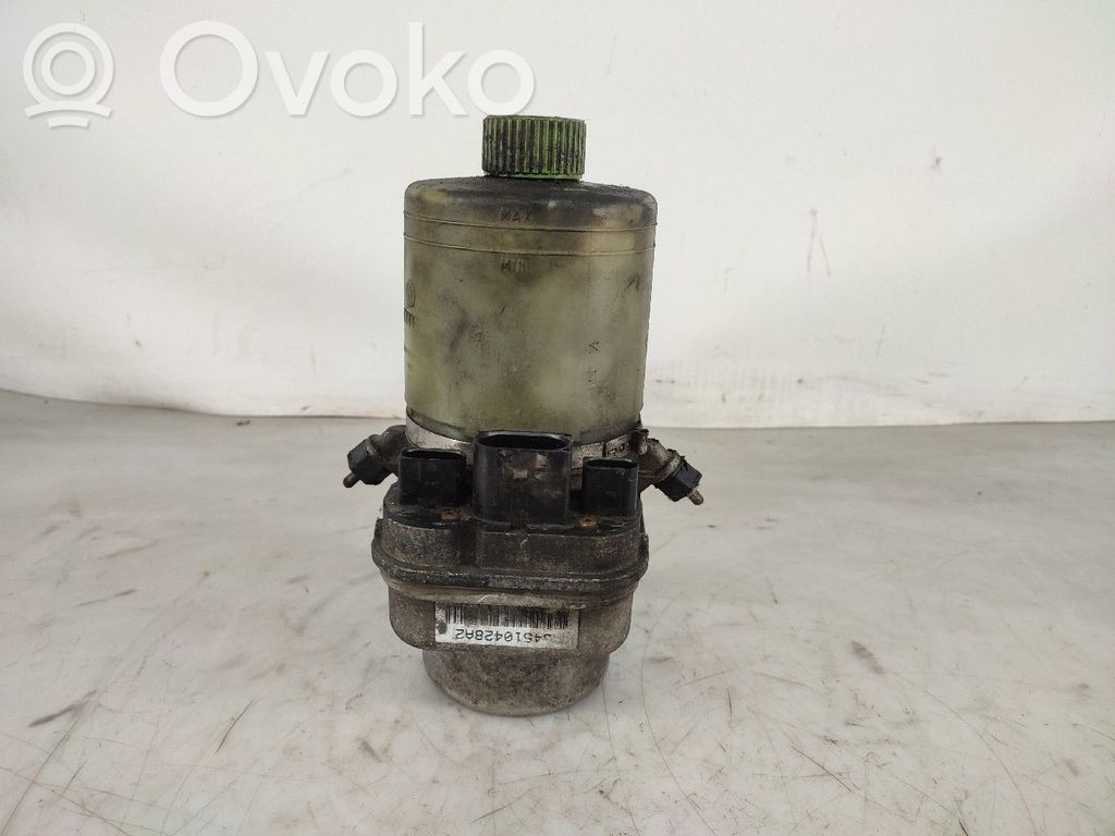 Volkswagen Polo IV 9N3 Pompa servosterzo