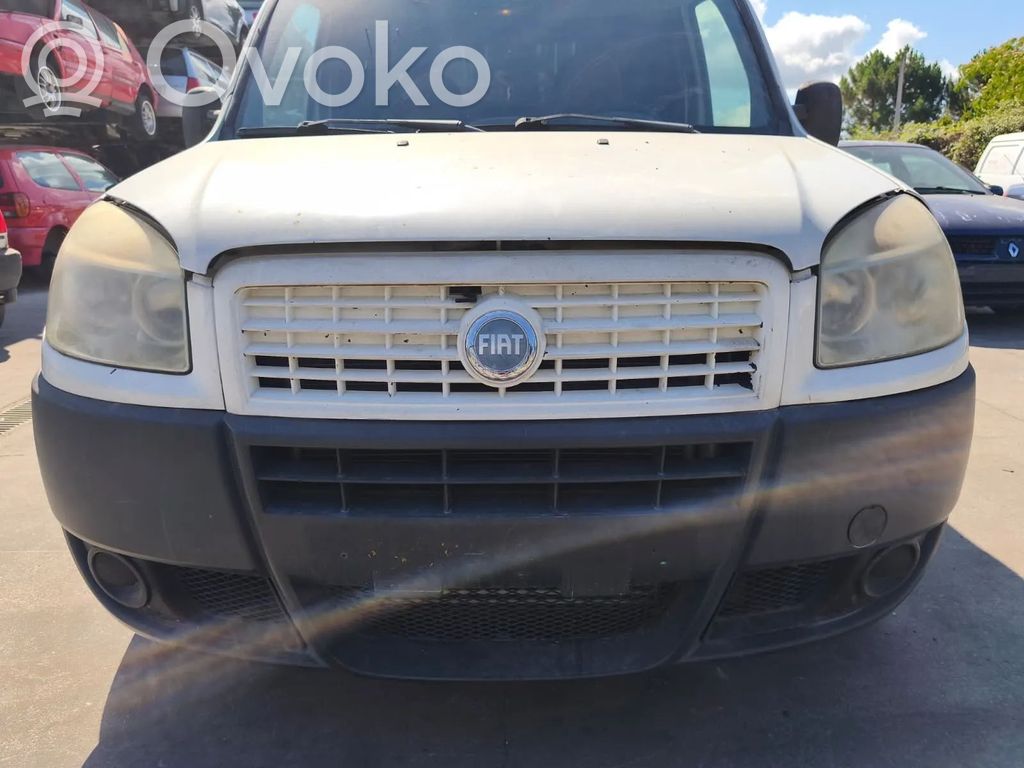 Fiat Doblo Parachoques delantero