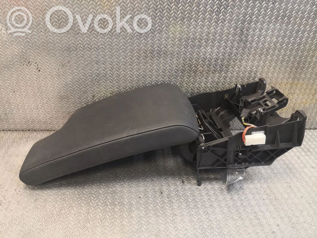 BMW 3 E92 E93 Elkoņa balsts 