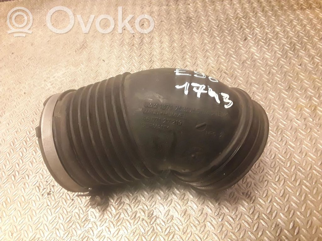Air intake hose/pipe   7532755