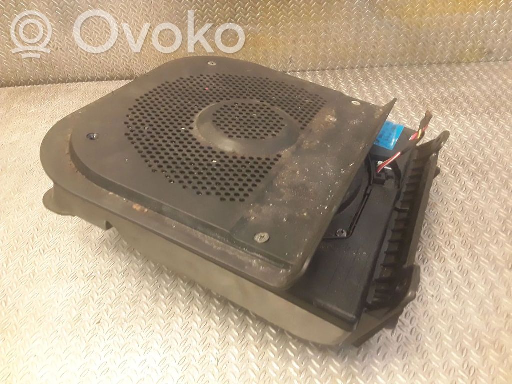 BMW 6 E63 E64 Subwoofer 