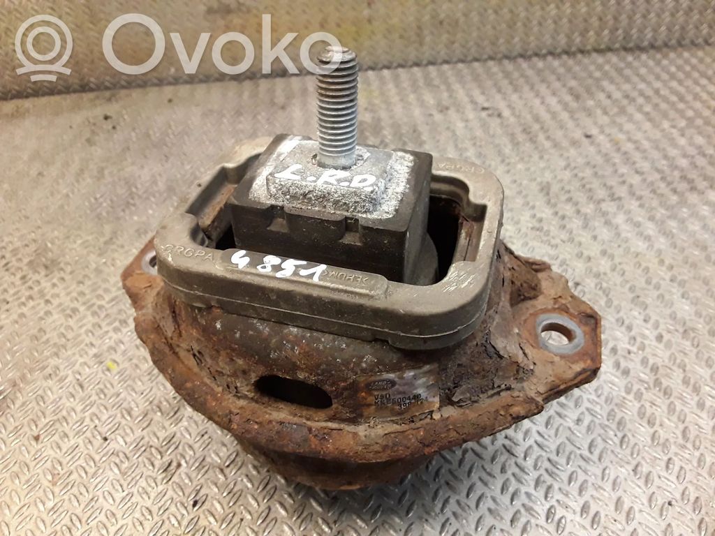 Land Rover Discovery 3 - LR3 Engine mount bracket 