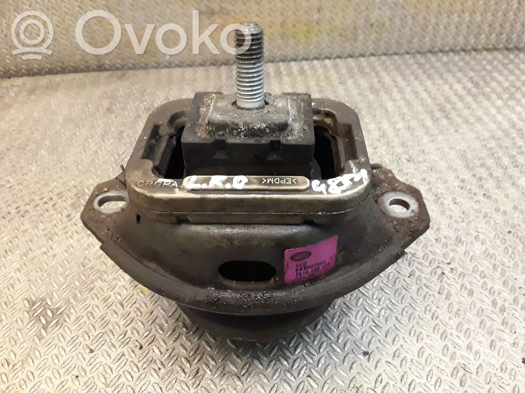 Land Rover Discovery 3 - LR3 Engine mount bracket 