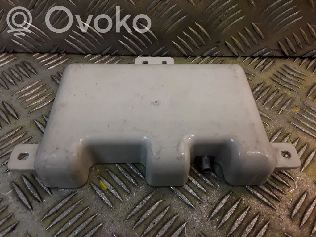 Antenas pastiprinātājs   6957347