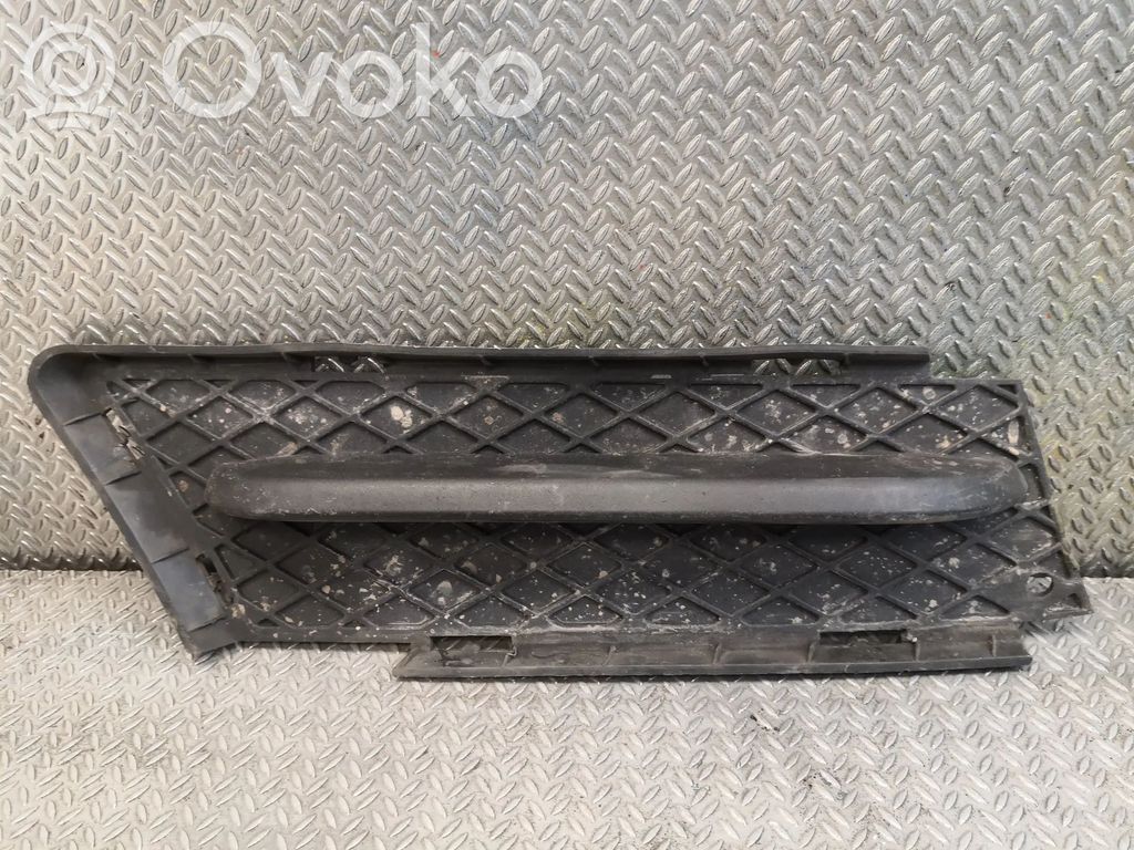 Grille de calandre avant   7154554