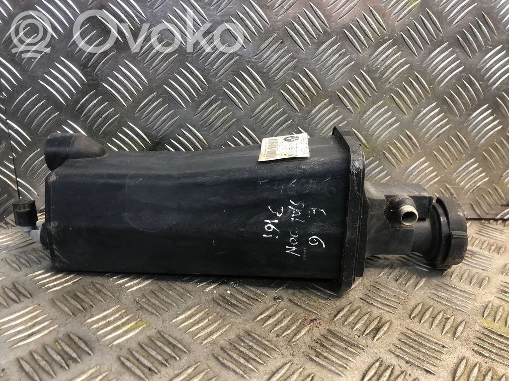 BMW 3 E46 Aušinimo skysčio išsiplėtimo bakelis 