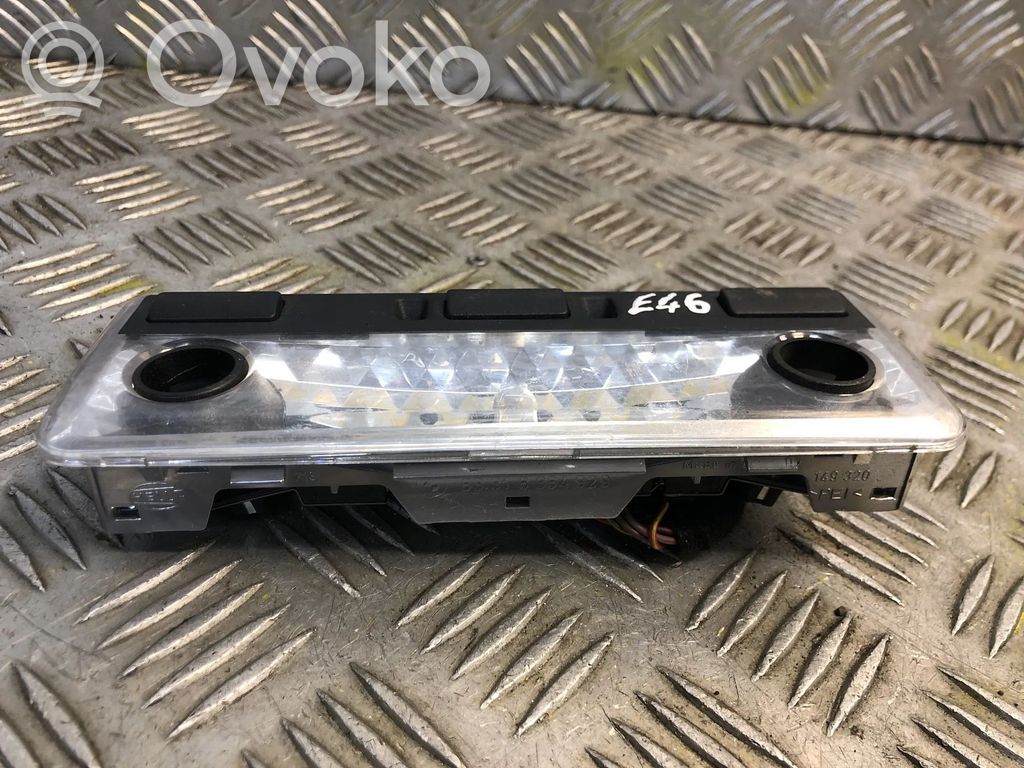 Front seat light   6364929