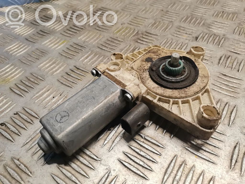 Mercedes-Benz A W169 Motor macara geam ușă față 
