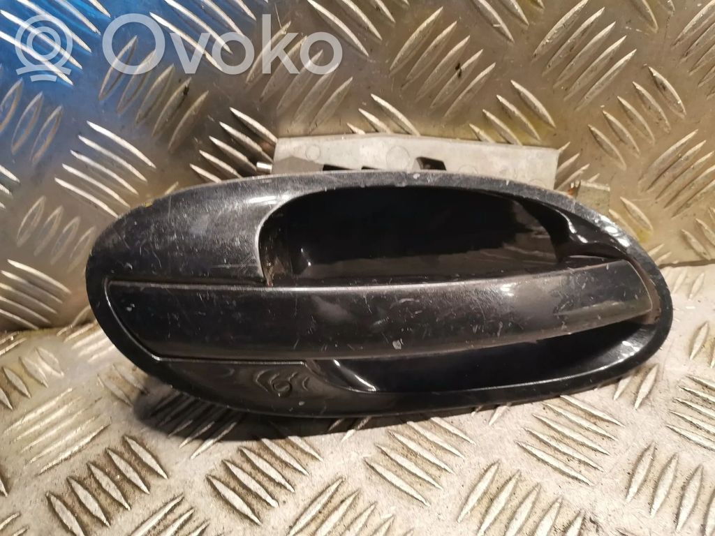 BMW 7 E65 E66 Ārējais atvēršanas rokturis 