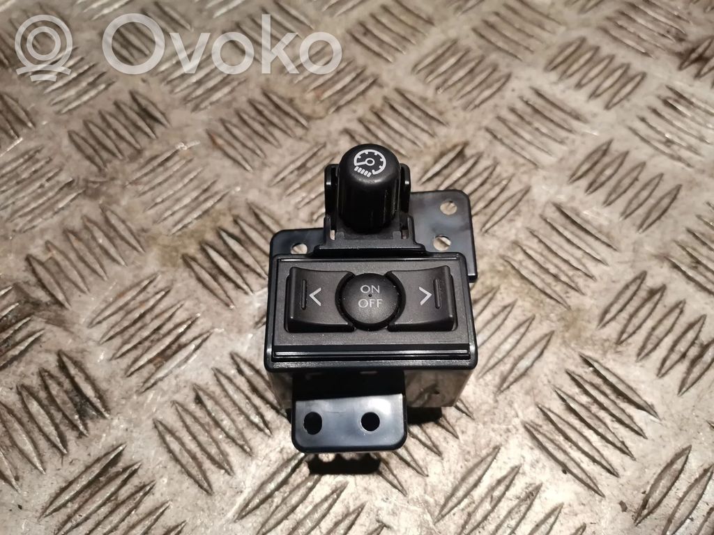 Lexus IS 220D-250-350 Other switches/knobs/shifts 