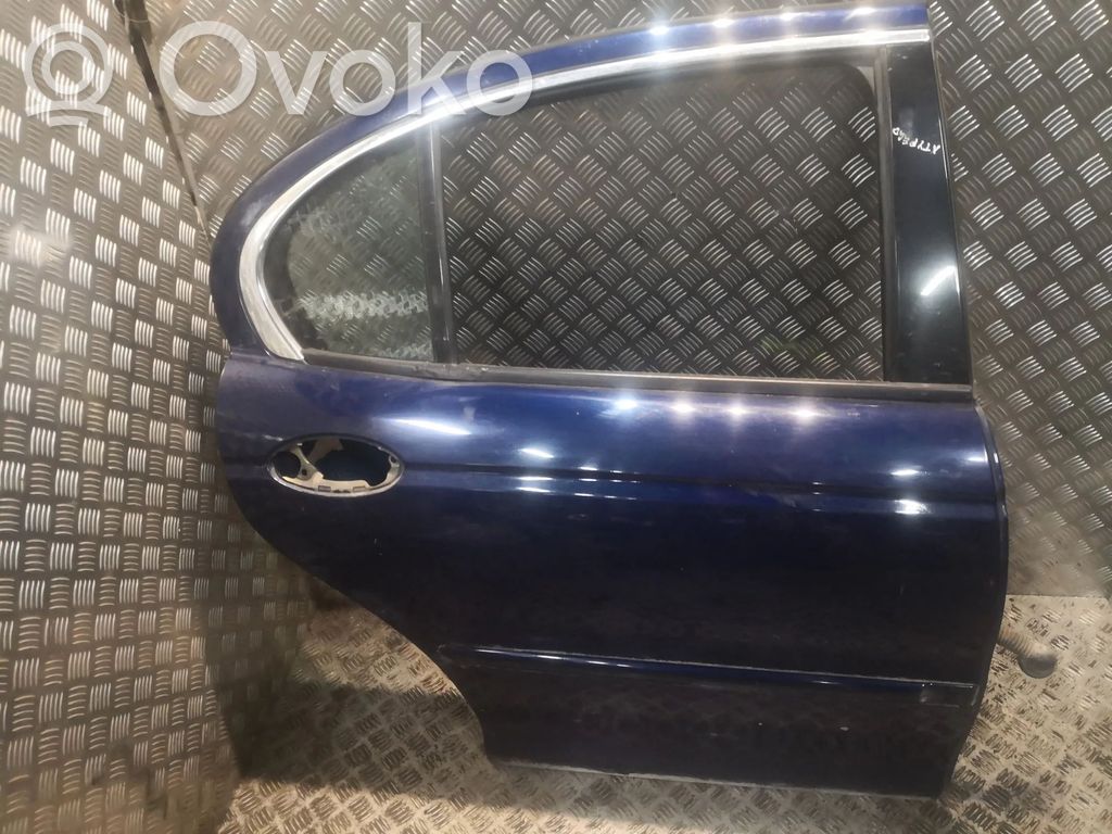 Jaguar X-Type Rear door 
