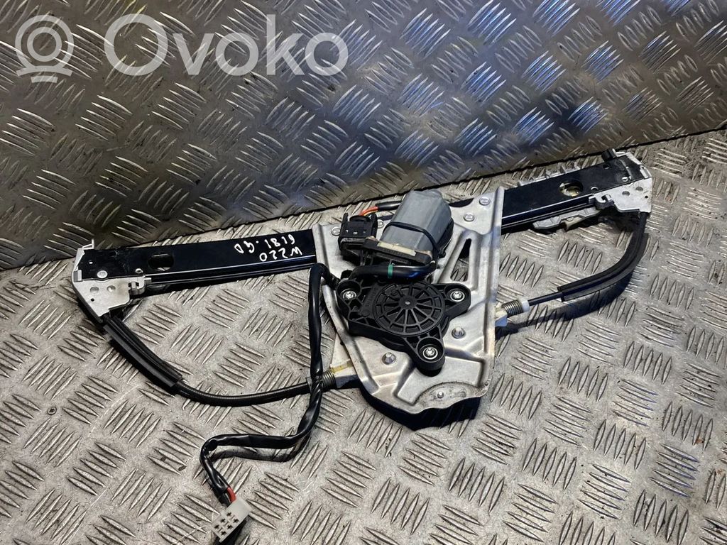 Mercedes-Benz S W220 Takaikkunan nostomekanismi ilman moottoria 