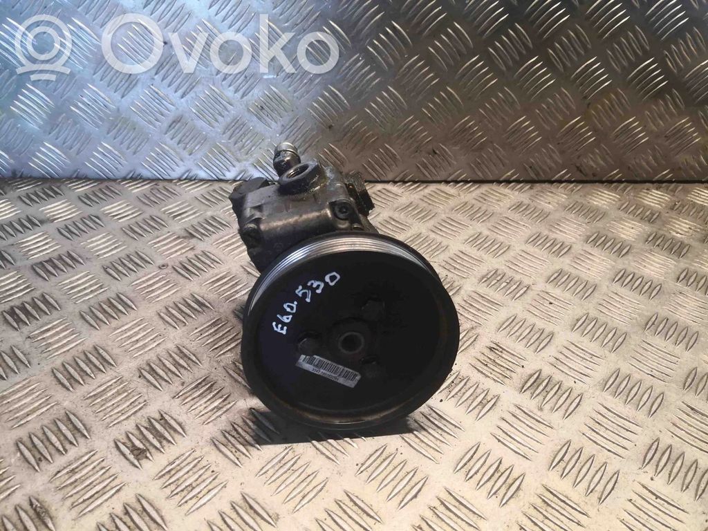 BMW 5 E60 E61 Vairo stiprintuvo siurblys 