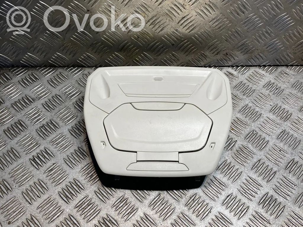 Ford Focus Etuistuimen valo 