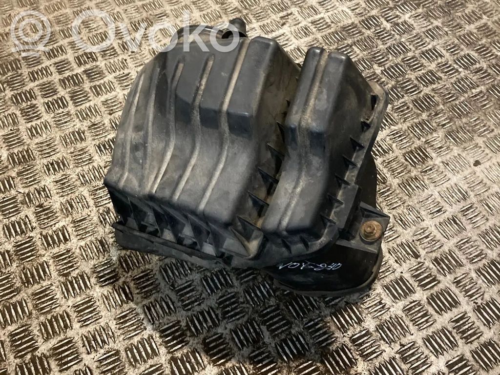 Chrysler Voyager Air filter box 