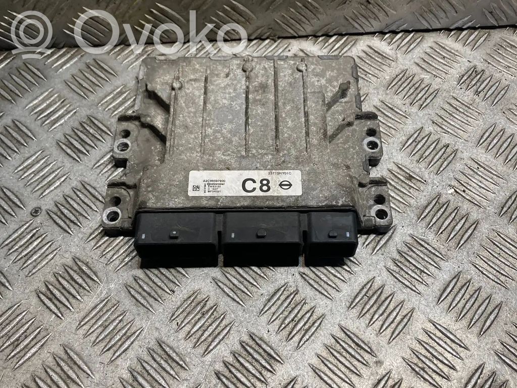Nissan Juke I F15 Unitate/modul de control motor 