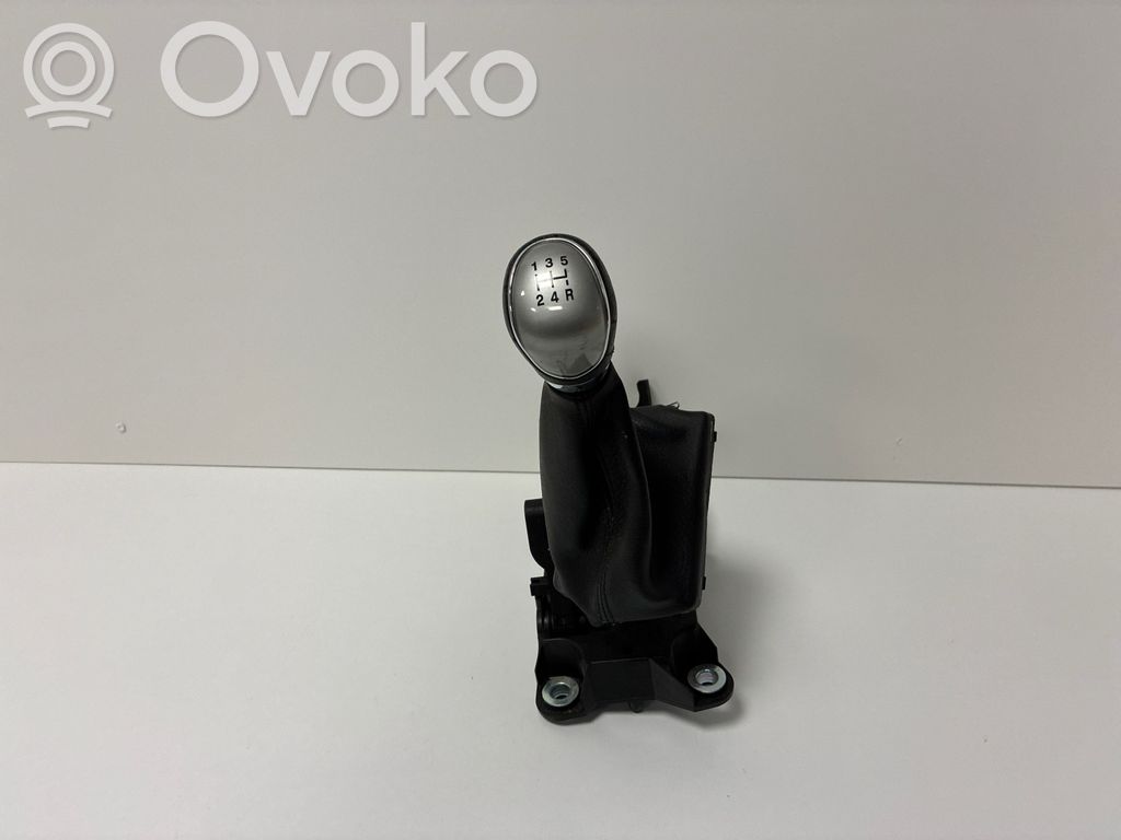 Ford Focus Gear shifter/selector 