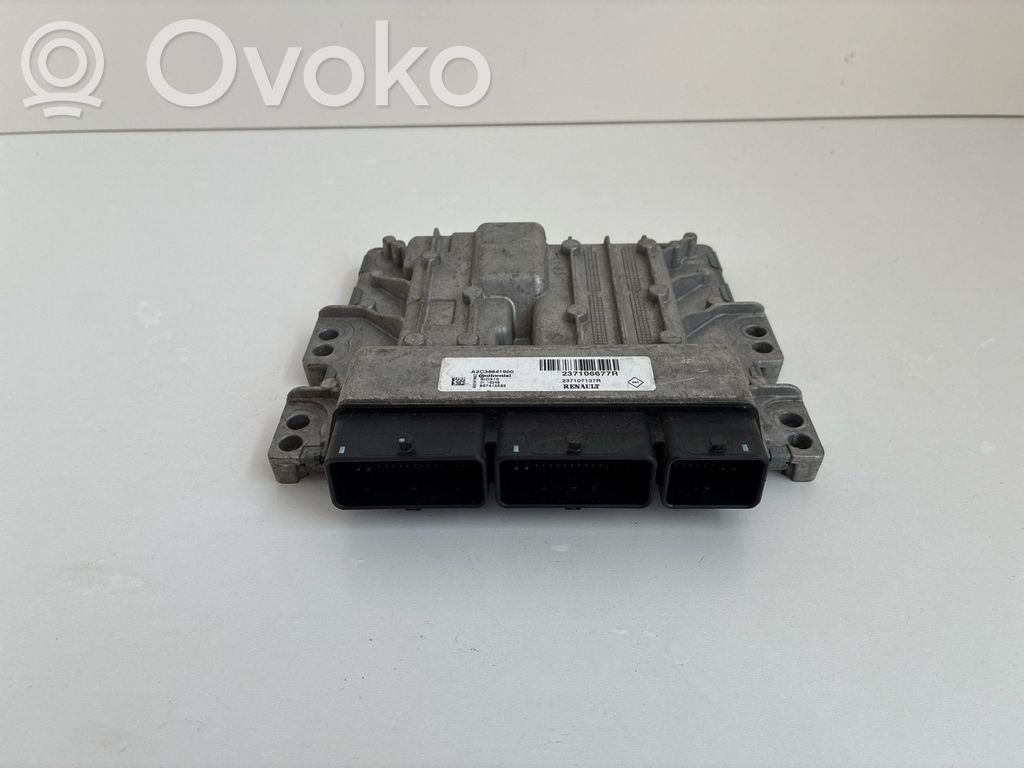 Renault Kadjar Engine control unit/module 