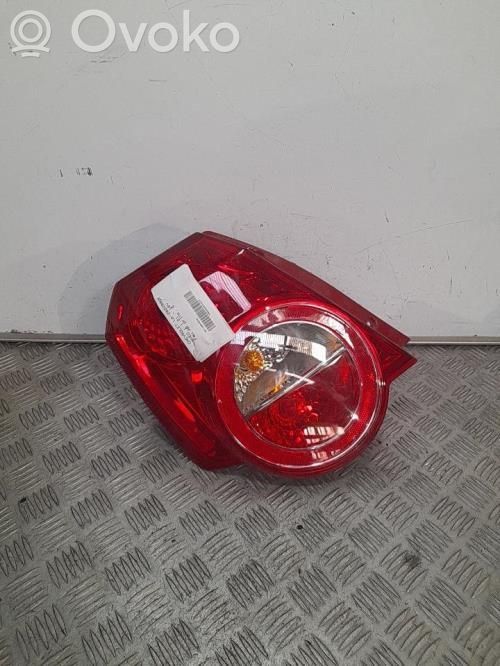 Chevrolet Aveo Feux arrière / postérieurs