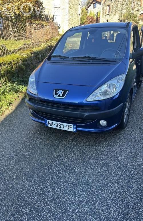 Peugeot 1007 Faro/fanale