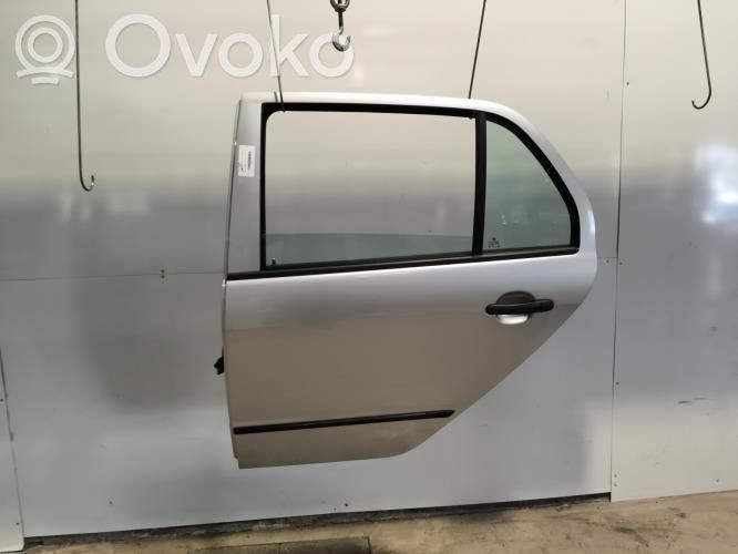 Skoda Fabia Mk1 (6Y) Portiera posteriore