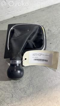 Volkswagen Golf VI Revêtement pommeau de levier de vitesses cuir