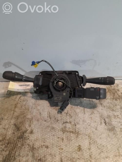 Dacia Sandero Bloc semnalizator și ștergător parbriz 