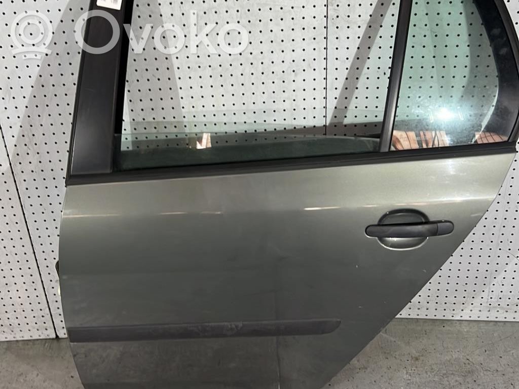 Volkswagen Golf V Takaovi