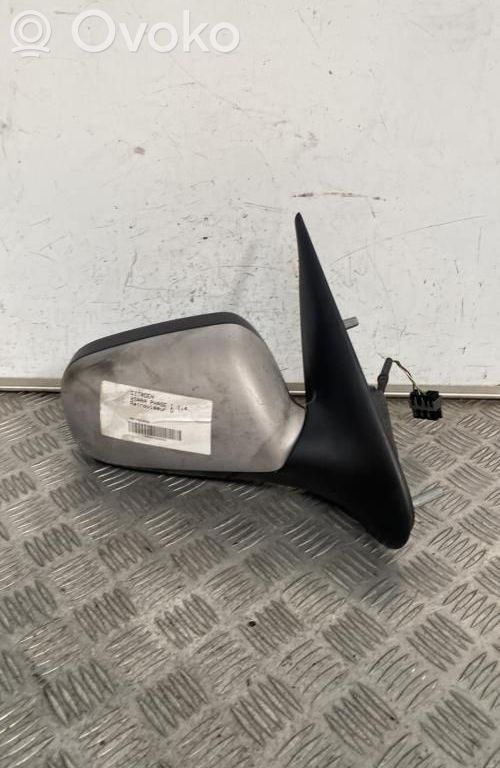 Citroen Xsara Manualne lusterko boczne drzwi przednich 