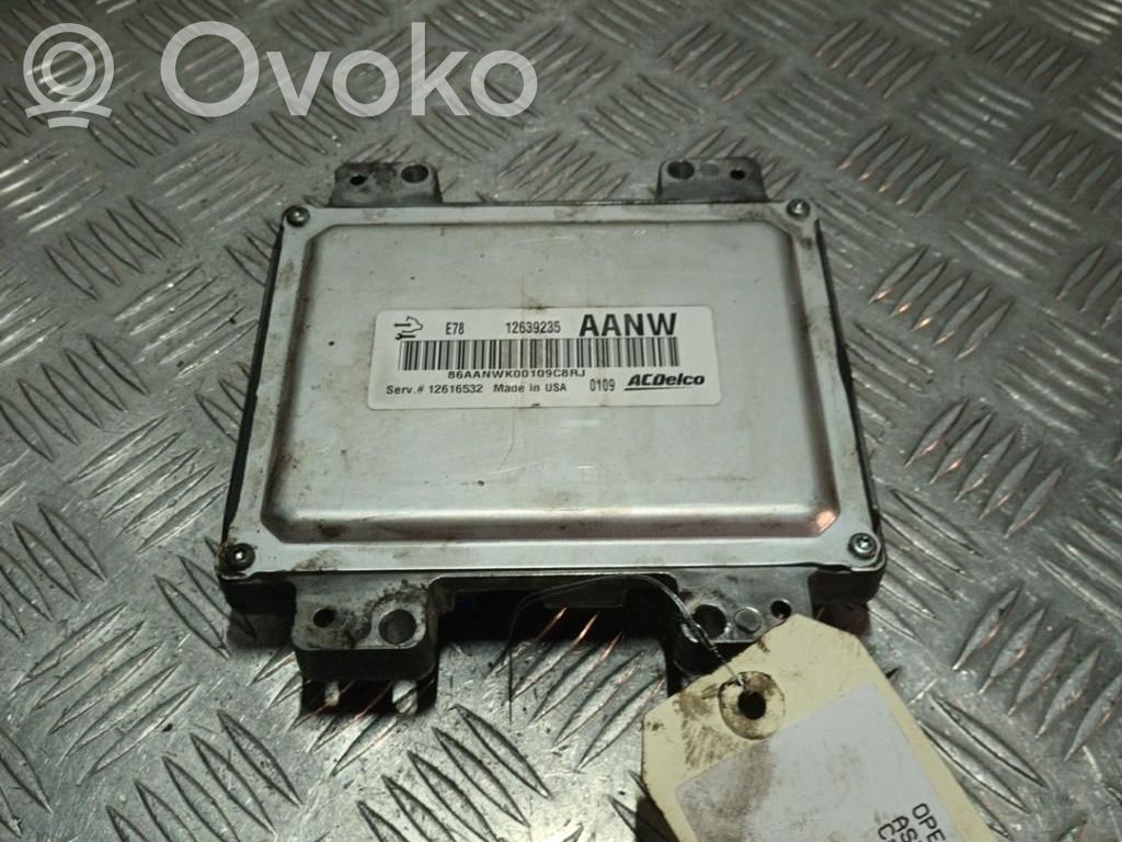 Opel Astra J Unitate/modul de control motor