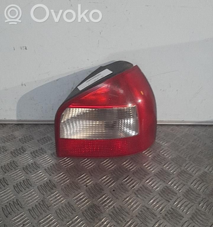 Audi A3 S3 8L Feux arrière / postérieurs