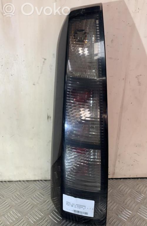 Opel Meriva A Feux arrière / postérieurs