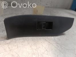 Toyota Verso Przyciski szyb