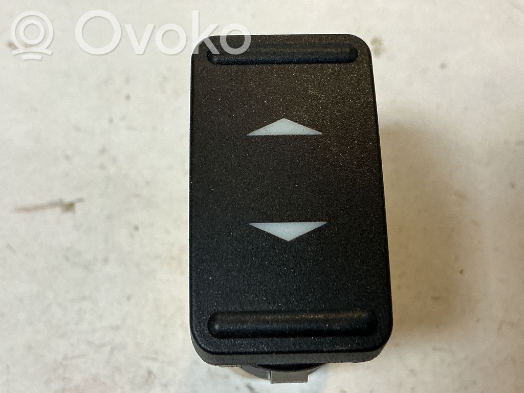 Electric window control switch   6M2T14529DA