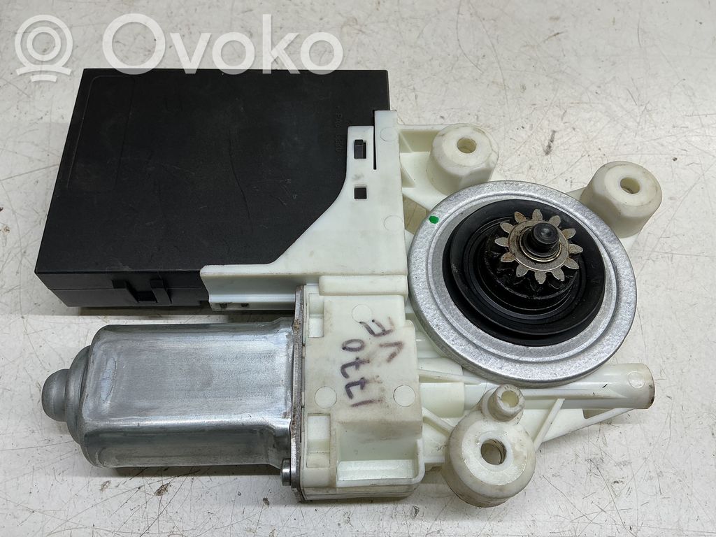 Ford Focus C-MAX Front door window regulator motor 