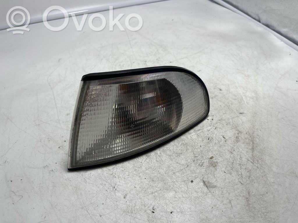 Audi A4 S4 B5 8D Frontblinker 