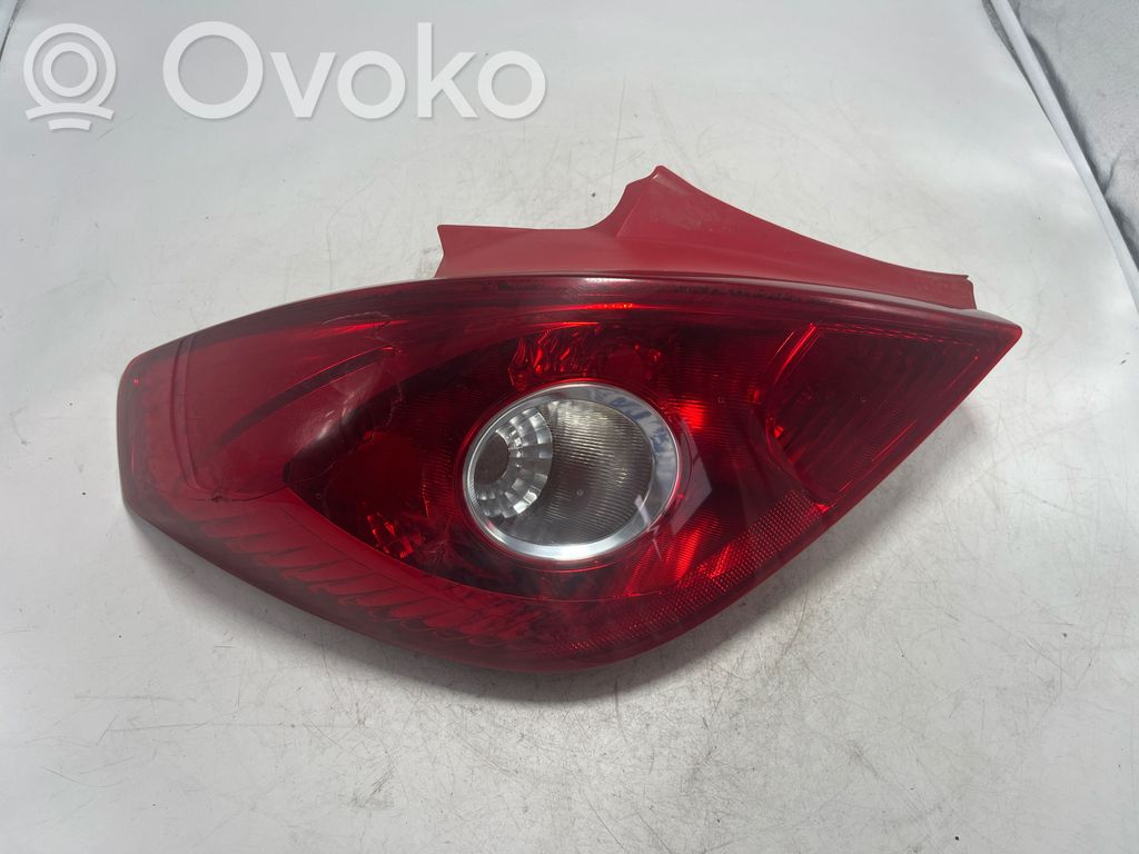 Opel Corsa D Lampă spate în caroserie 