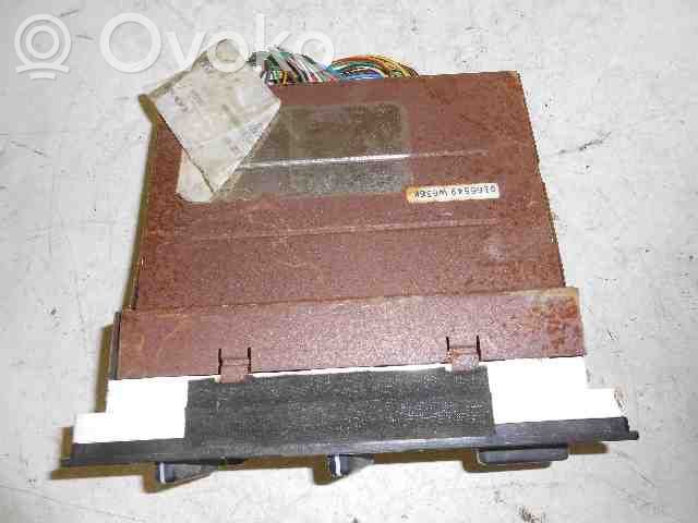 Opel Omega B1 Climate control unit 