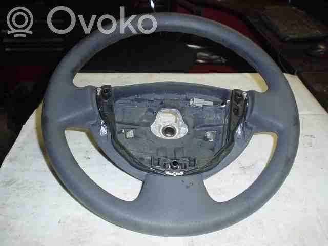 Руль   8200057418B