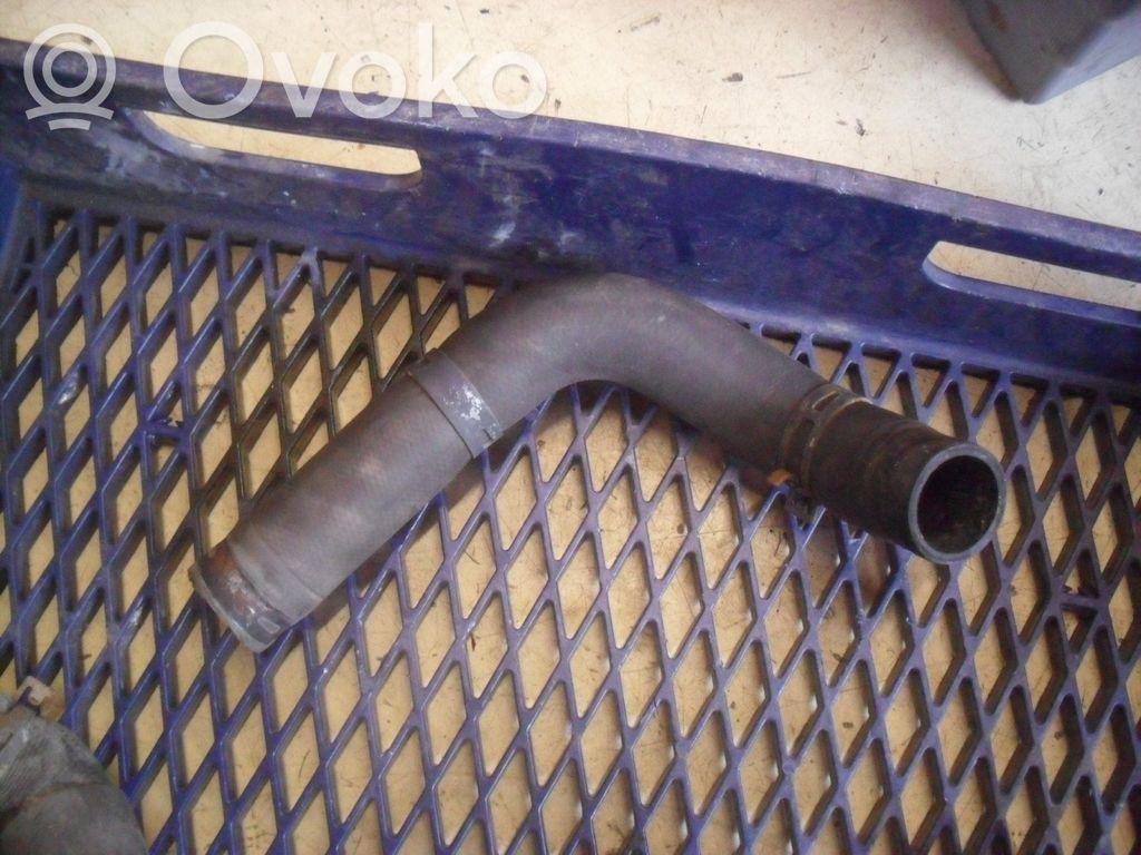 Engine coolant pipe/hose