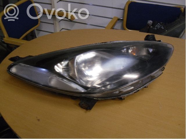 Priekšējais lukturis   D65151030