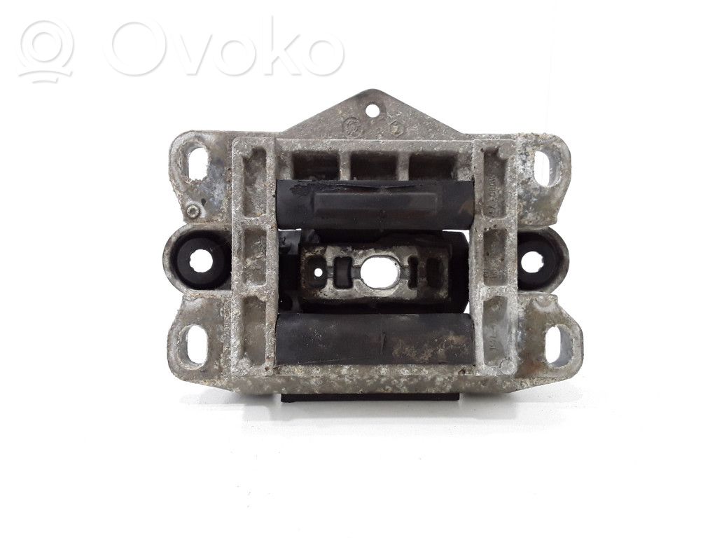 Ford Mondeo Mk III Gearbox mount 
