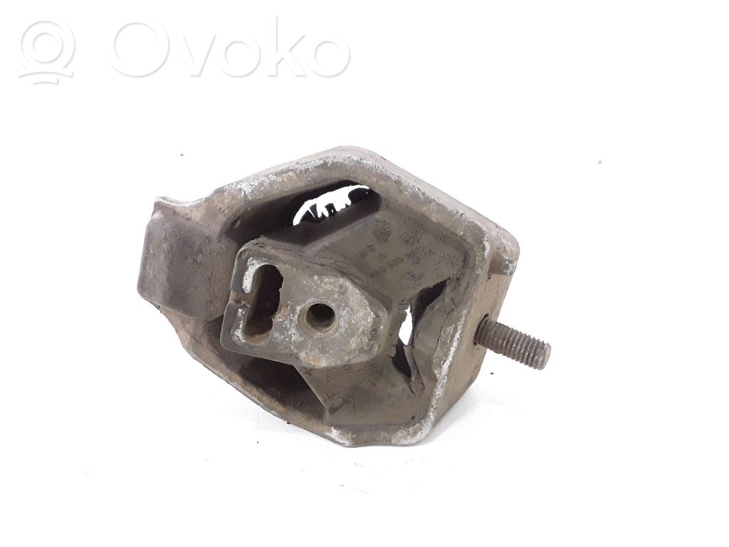 Audi A6 S6 C4 4A Gearbox mount 